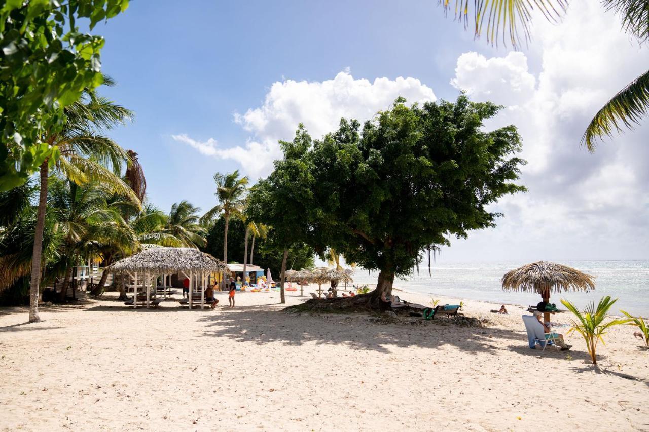 Le Ti' Chajo Anse Des Rochers Vue Mer Saint-Francois  Exterior foto